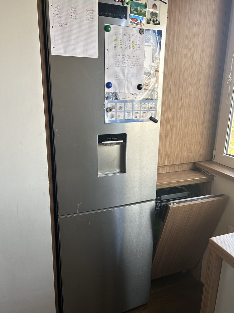Vand apartament cu 2 camere ultracentral