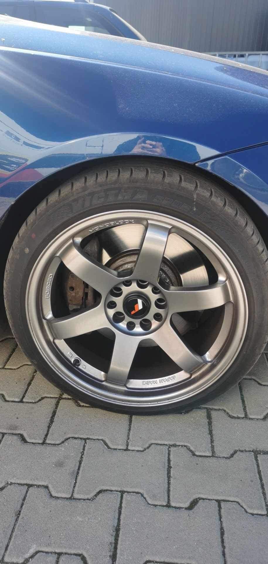 Джанти за bmw Japan Racing JR3 18ки с чисто нови гуми 5x120 / 5x114.3