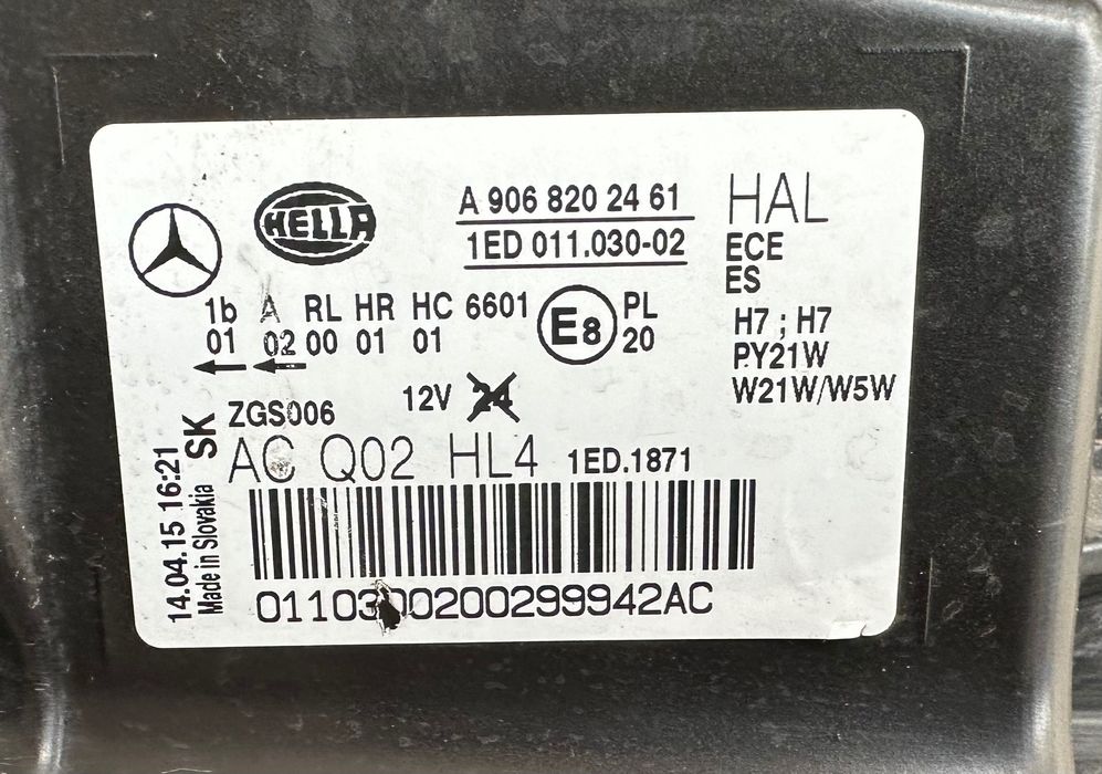 Фар far десен фарове за Мерцедес Спринтер Mercedes Sprinter W906