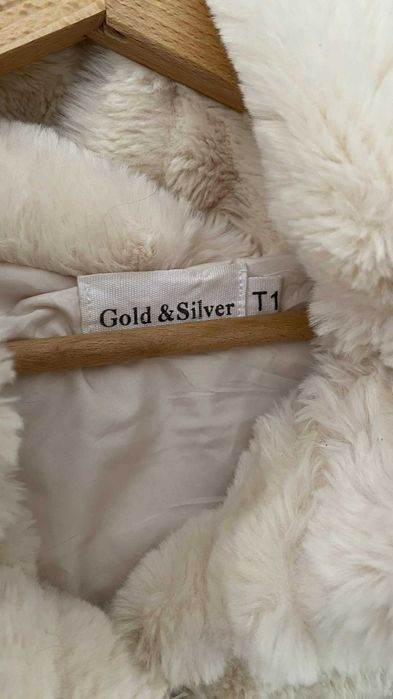 Есенно зимно палто с качулка Gold & Silver дълго пухено екрю