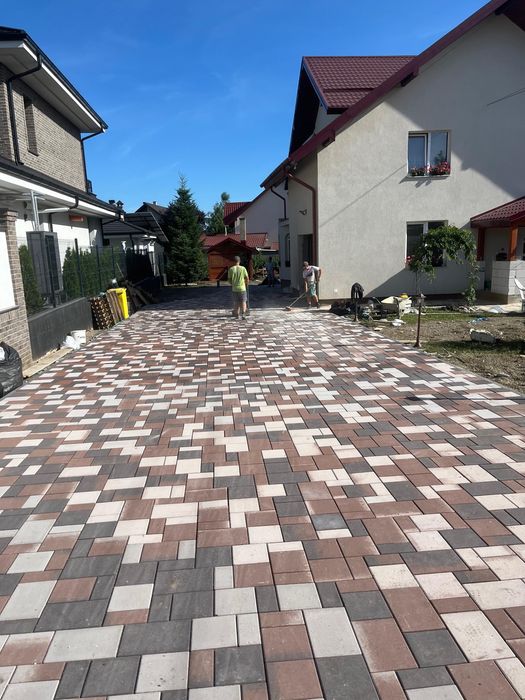 Montaj pavaje/borduri