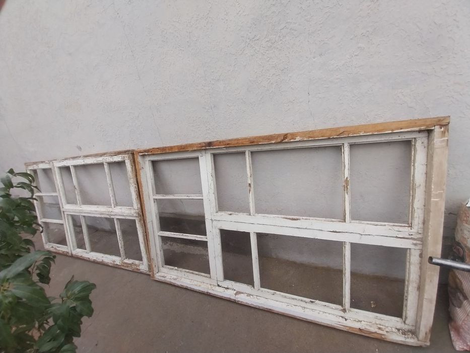 Холодильник, азбис труба ва яна бошқа нарсалар сотилади.