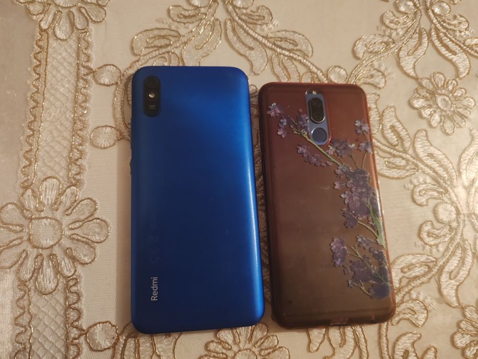 Продам срочно телефон