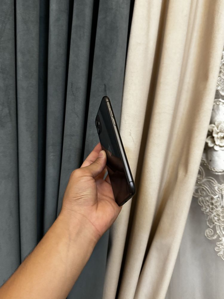iPhone 11 128GB