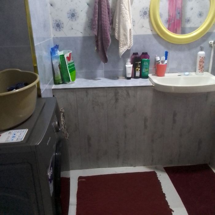 kvartira qizlar uchun