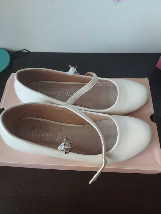 Pantofi fete marimea 37