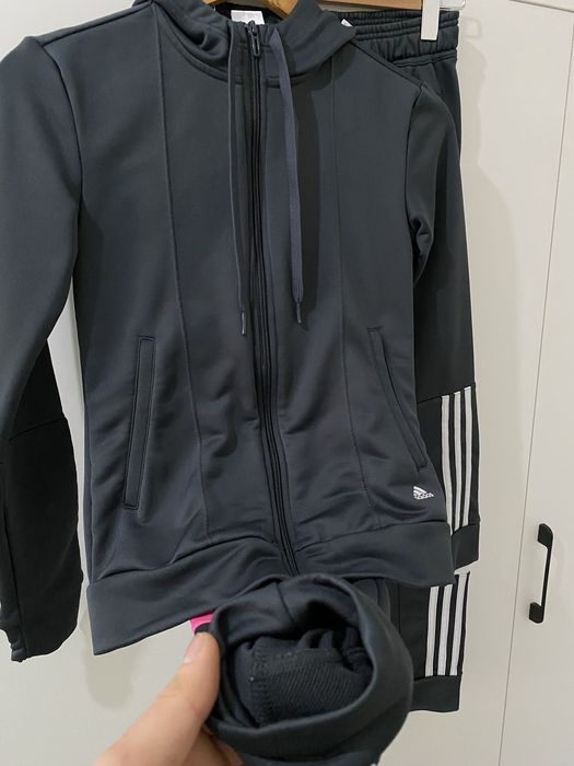 Дамски Екип Adidas XS