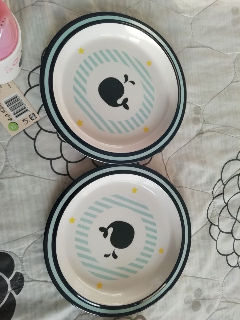 Детски чаши и чинии