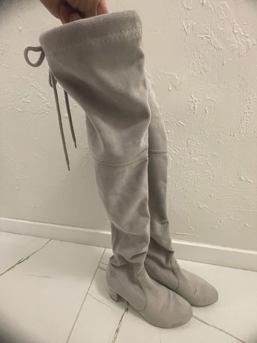 Светло сиви чизми