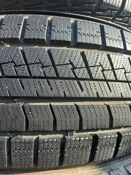 Rotalla зимли 160$ Комплект 4 шт почти новый. На Жентра, Ласетти, Нехи