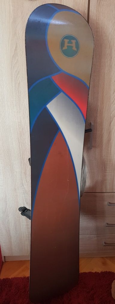 Placa  snowboards hammer lungime 1.54  m