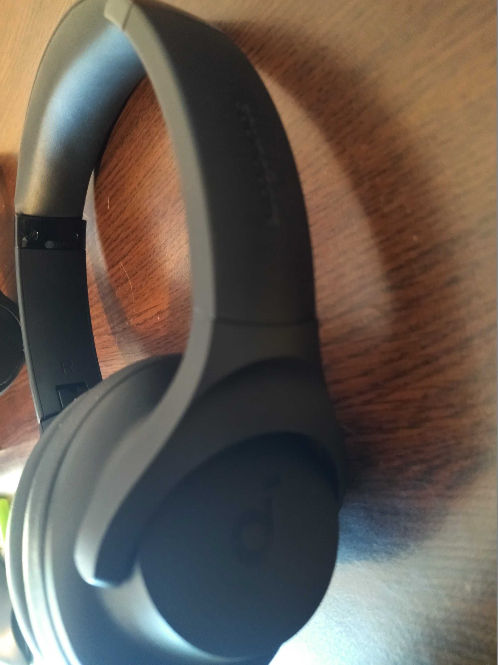 Продавам лот безжични (bluetooth) слушалки