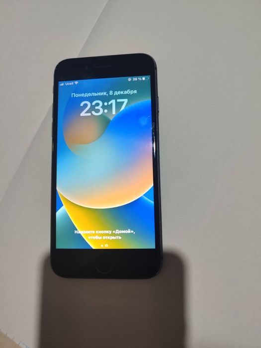 iPhone 8 srochno sotiladi