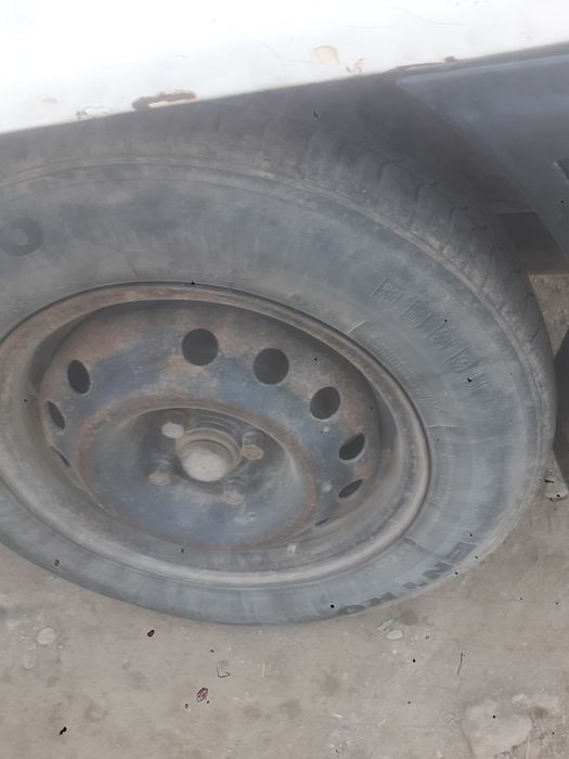 Tez sotiladi holati yaxshi ogan odam ba4aka topadi