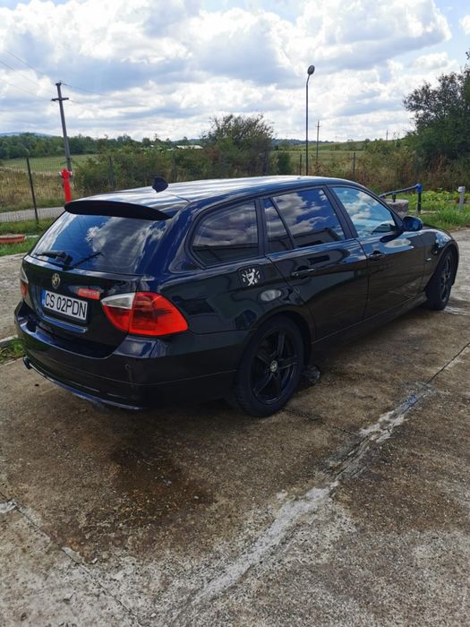 Vand bmw seria 3 e 91.