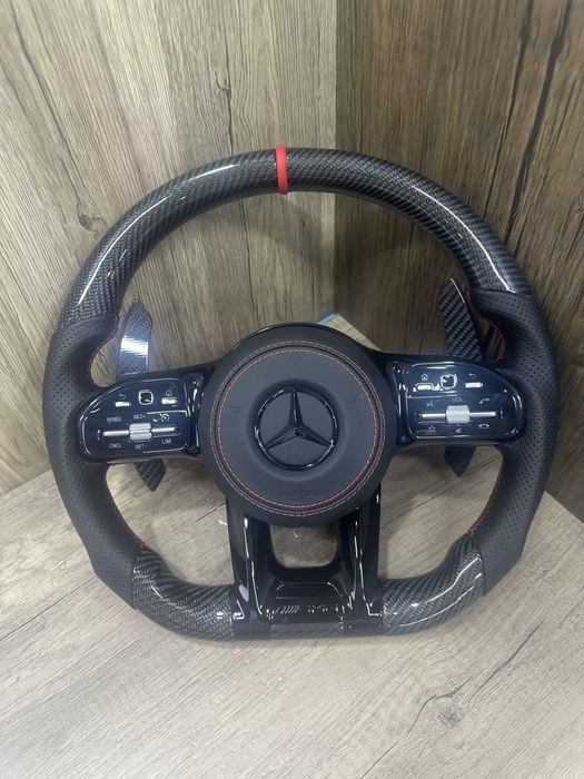 Mercedes Custom Спортен Волан – Персонализиран Дизайн!