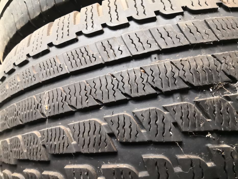 245 55 17 цола гуми kumho dunlop