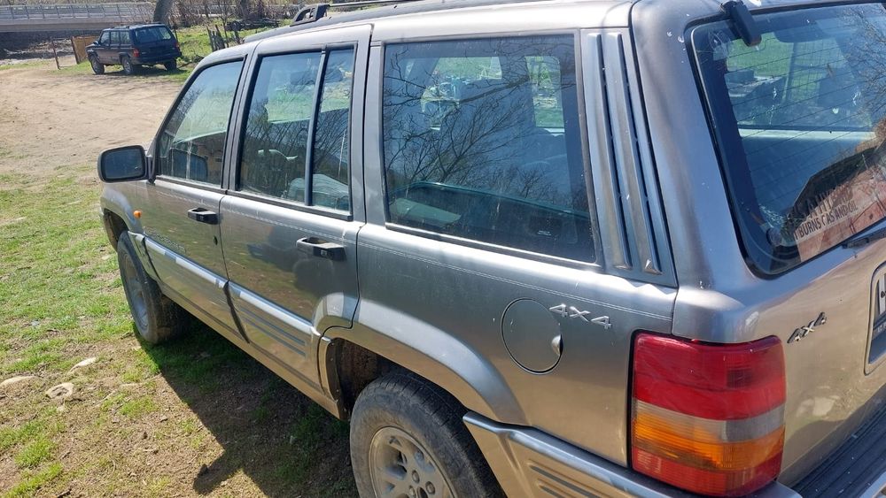 Jeep Grand Cheroke Limited 2.5 TD 116 cp