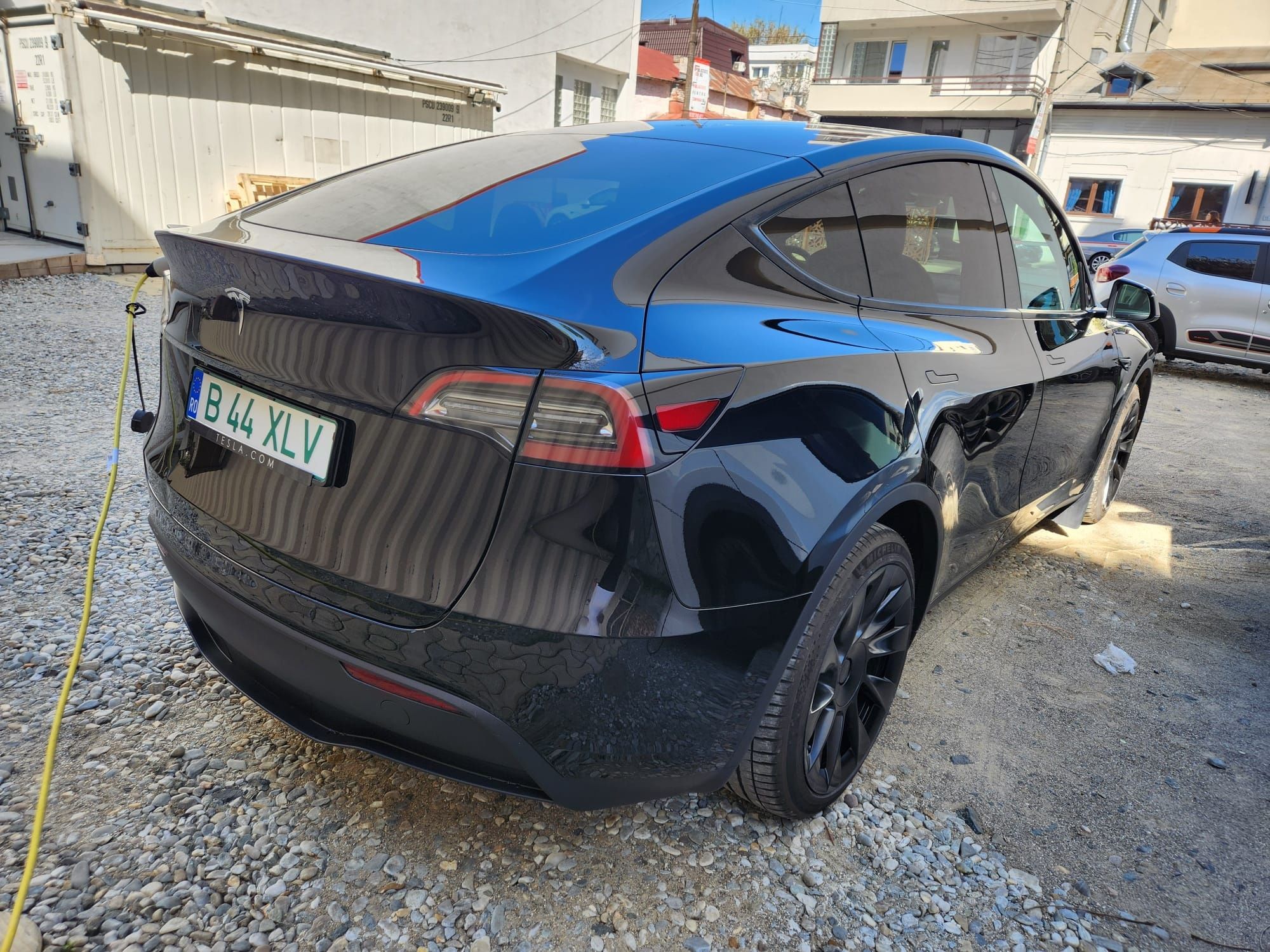 Tesla Model Y SR 2023