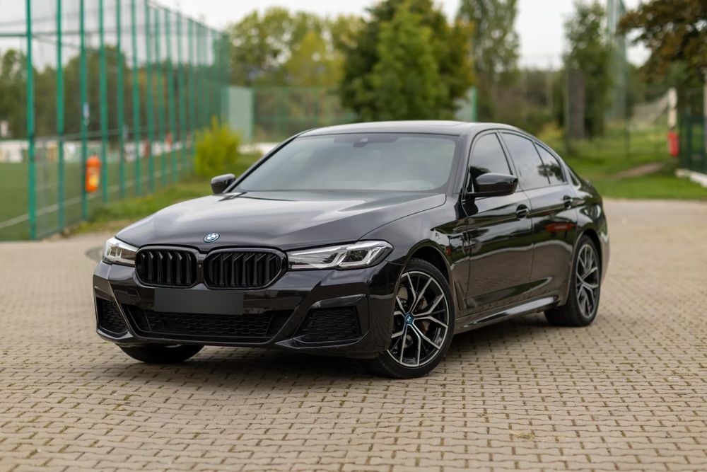 BMW Seria 5 BMW Seria 5 - 520e Plug-in Hybrid, 2022 M Sport Edition