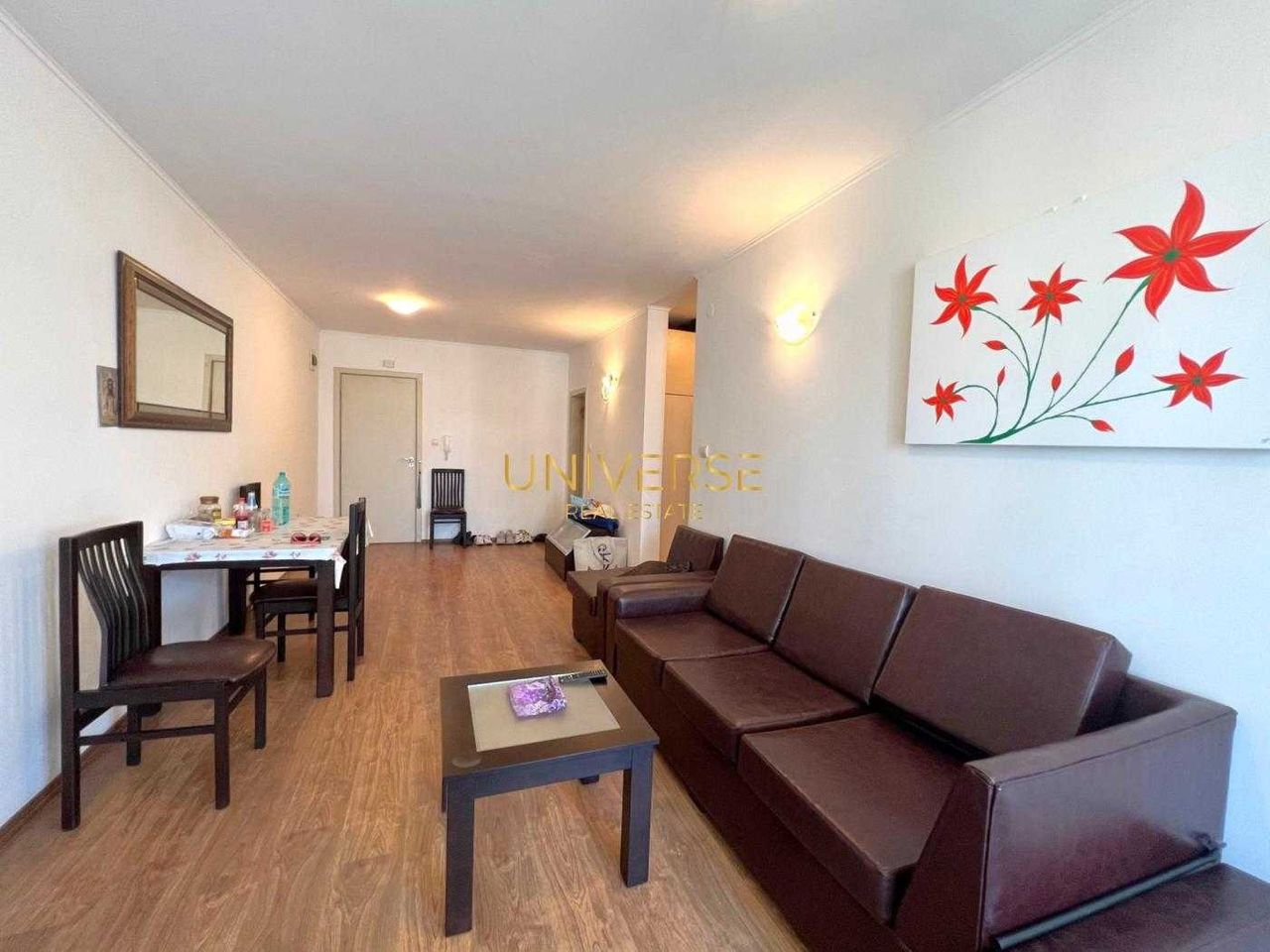 Продава се Двустаен апартамент в к.к. Слънчев бряг - 93 кв.м за 828 €/кв.м - Снимка #2