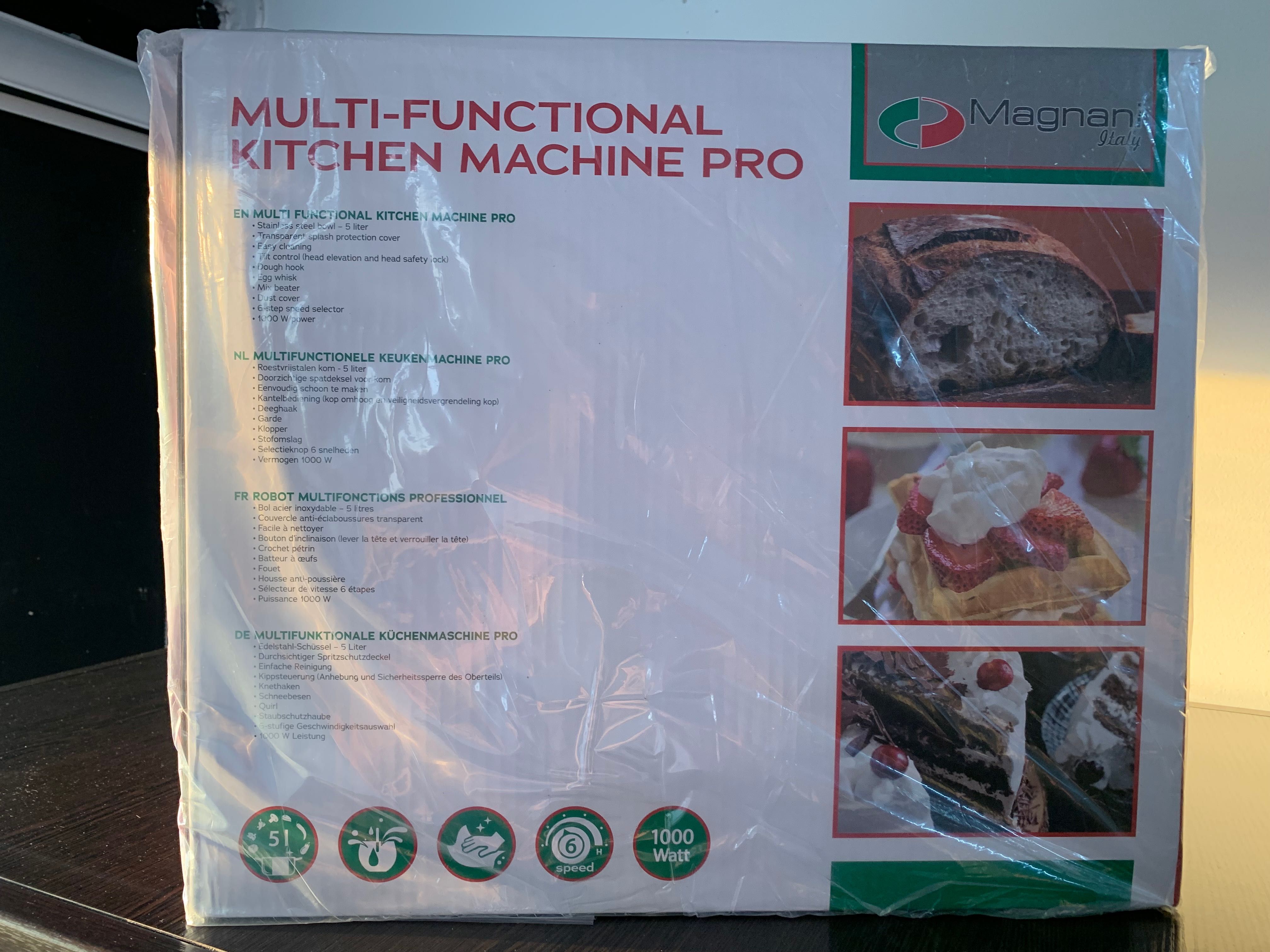 Multifunctional kitchen machine/Кухонный комбайн
