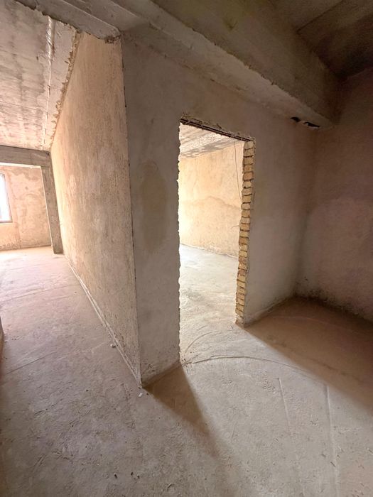 2 хонали килиб булади узи 60 кв