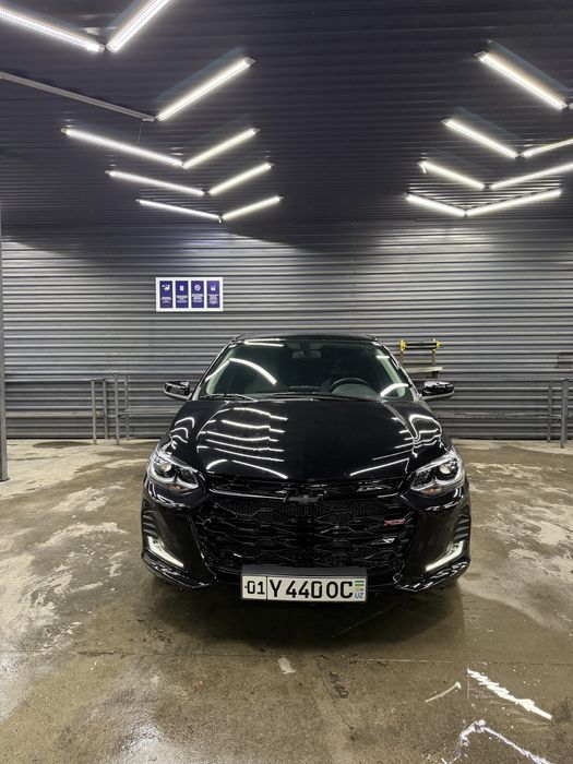 Продам onix premier 2