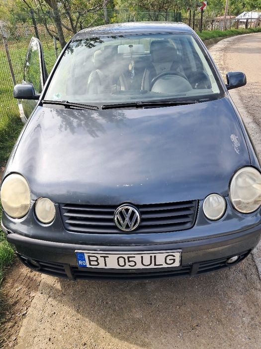 Vând polo 1,4 benzină 2002