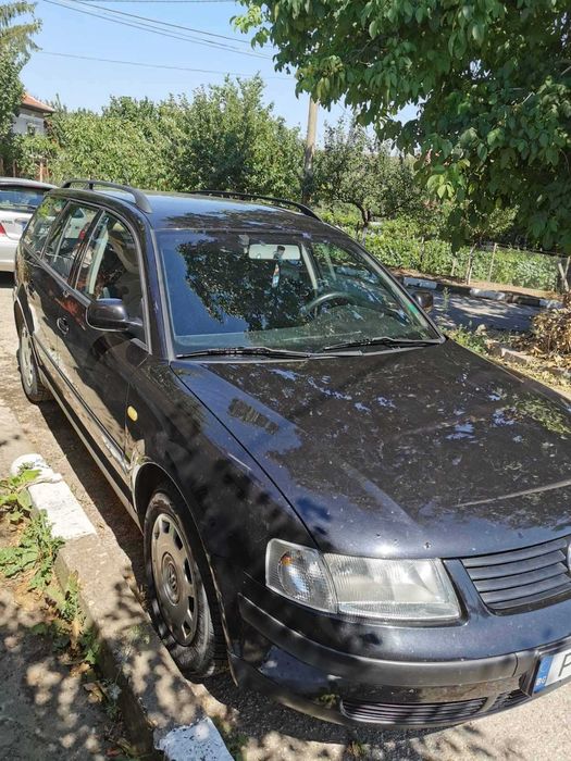 Volkswagen Pasat 1.8 бензин 1999 г.