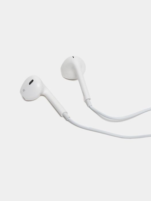 наушники Apple EarPods Lightning