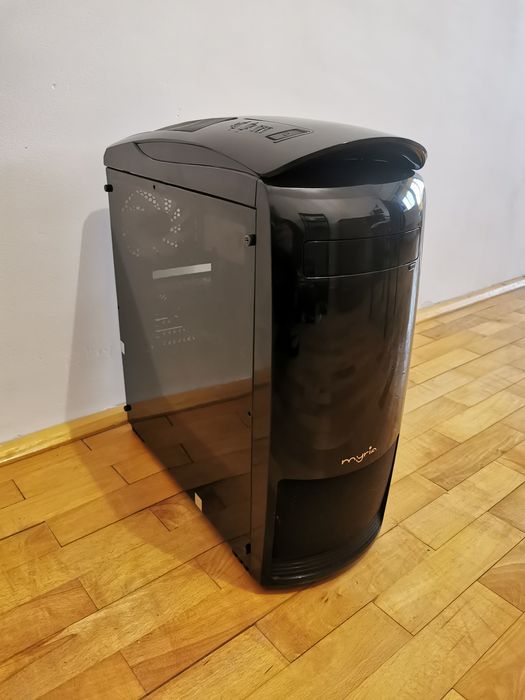 Unitate PC calculator gaming i5 4670k, 16 GB RAM, ssd, AMD RX 580 4 GB