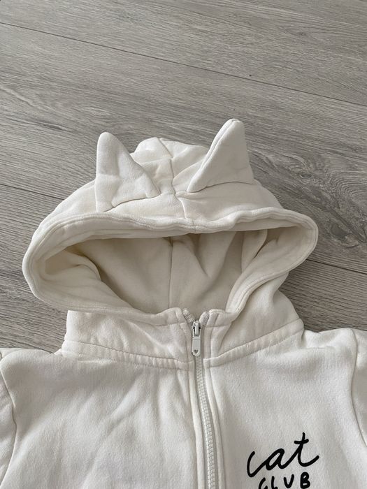 Hanorac pisicuta reserved 6 ani