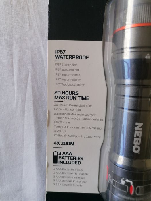 Lanterne puternice NEBO Newton 500 lumeni