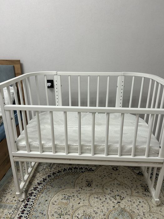 Продам кроватку 10 тыс