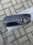 Grila proiector audi