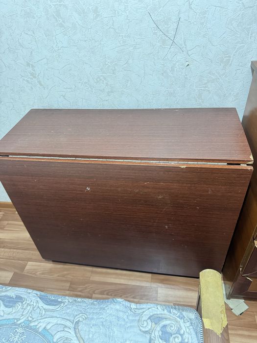 2 Комода и стол книжка