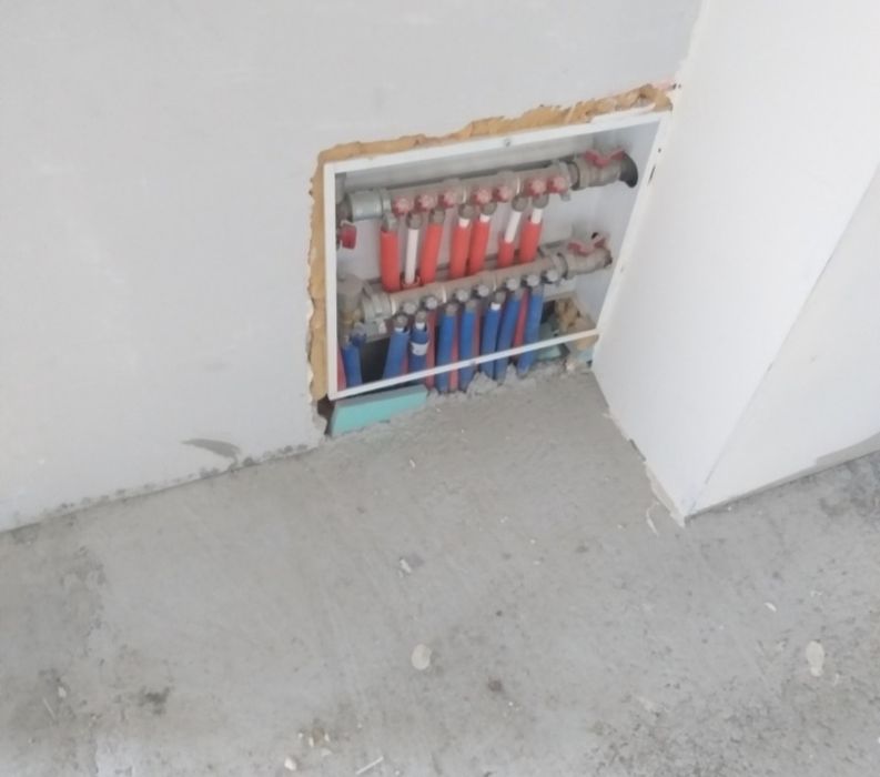 С. Песнопой-къща продава се!