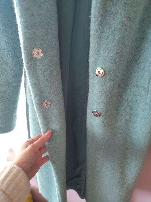 Avin тюркоазено палто