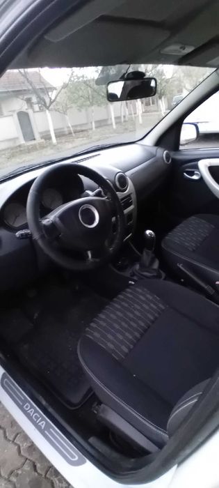 Vand Dacia Logan Laureate