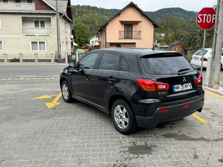 Mitsubishi asx /4×4/2011