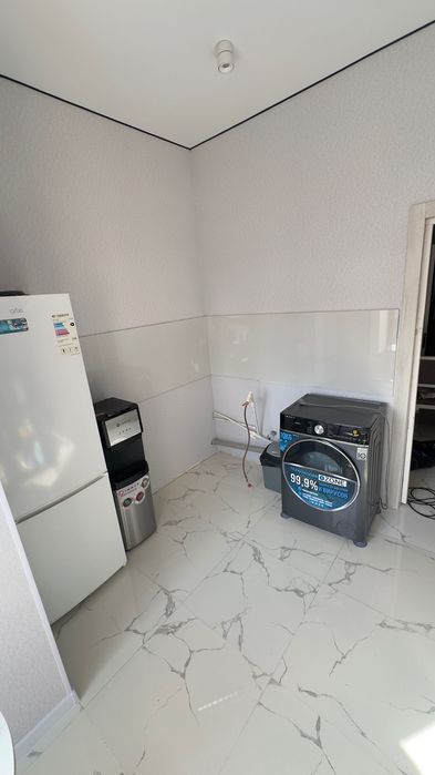 Срочно 3 хонали крытый рынок 3х комнатная квартира в центре города