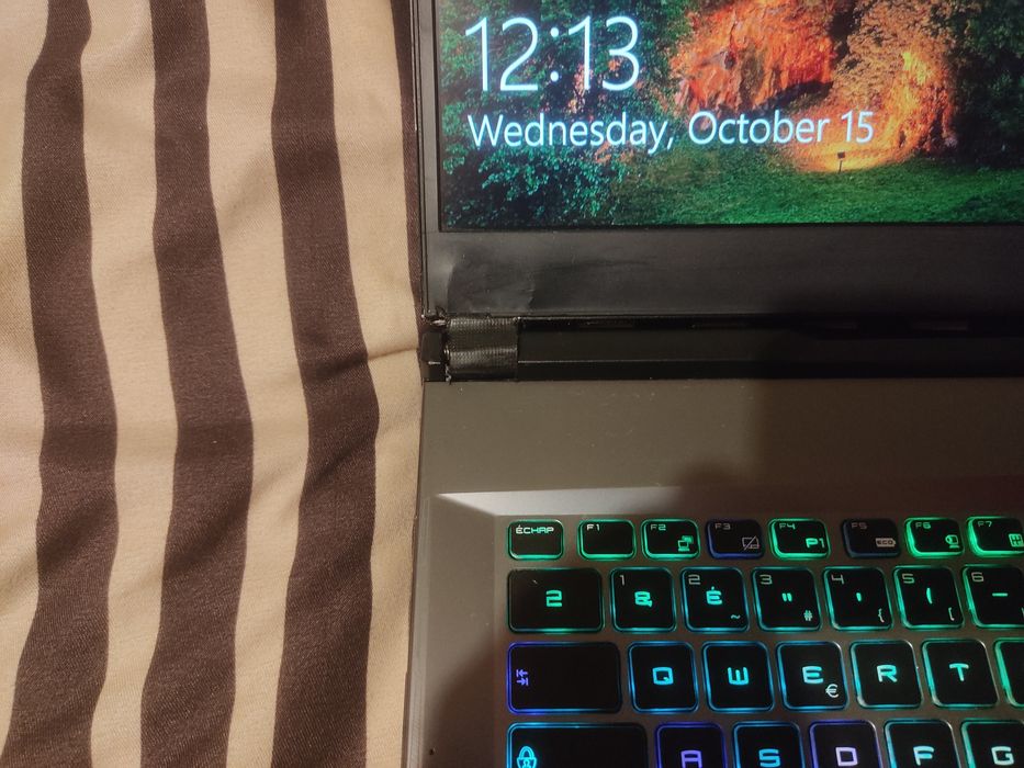 Vand laptop gaming Msi, i7 gen 10, rtx 2070 8gb
