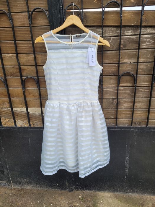 Официална рокля GUESS нова с етикет,size 16