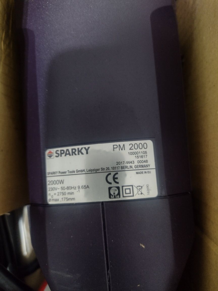 Полир машина SPARKY.
