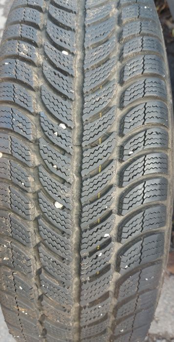 Зимни гуми 195 60 15 Debica