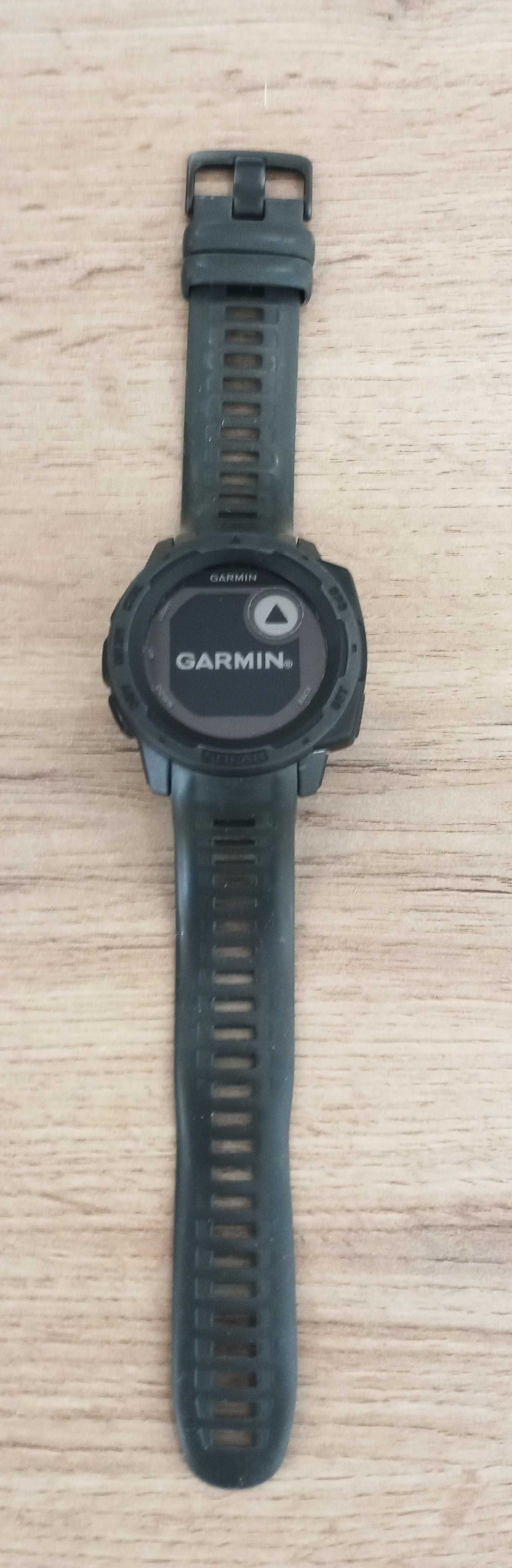 GARMIN Instinct Solar с Гаранция