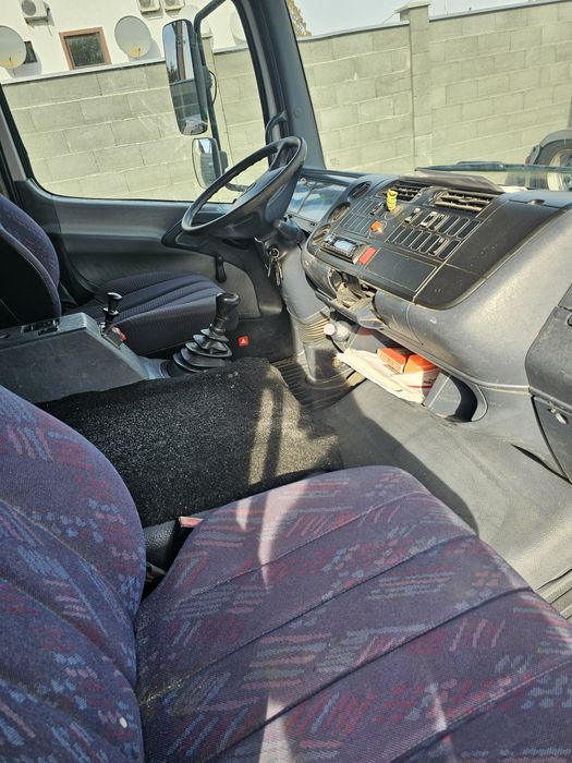 Mercedes Atego 817 cu macara Atlas