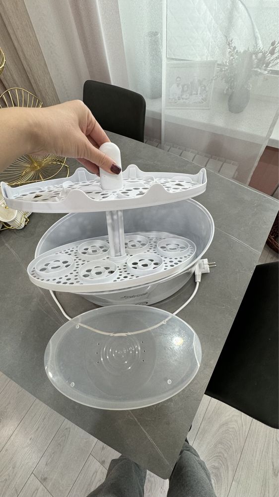 Стерилизатор Tommee Tippee