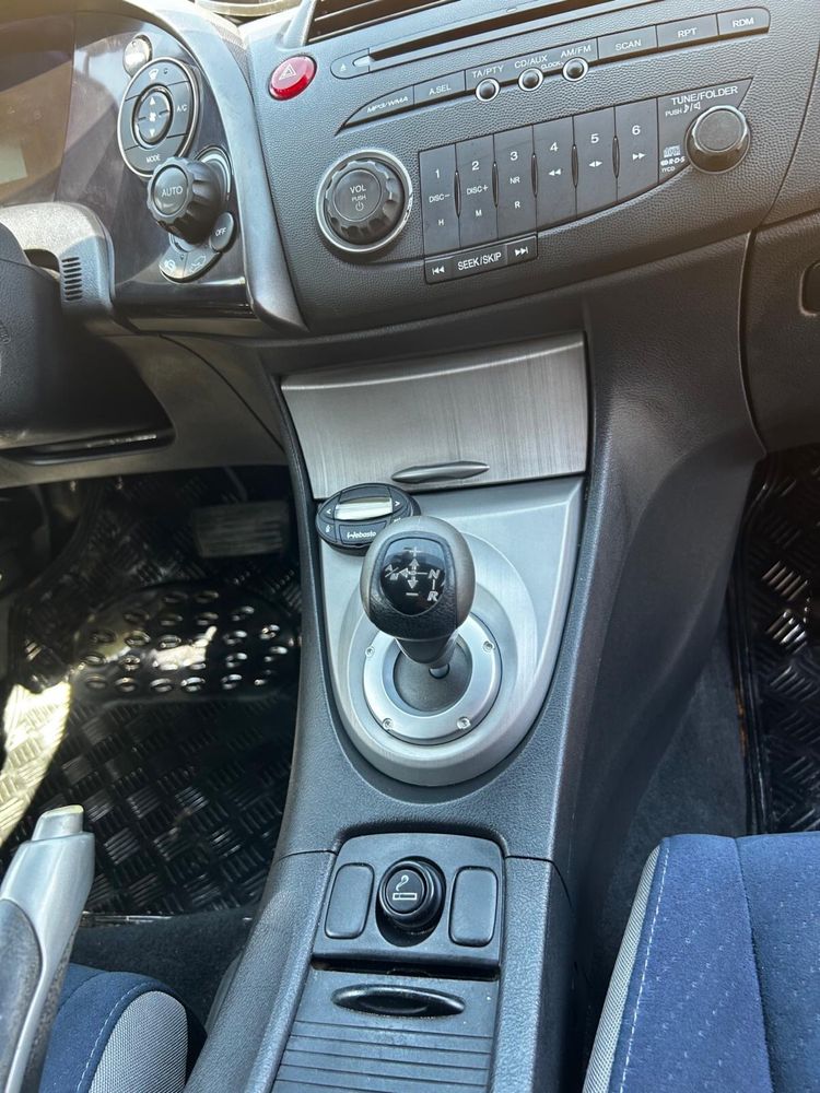 Honda Civic 1.3 – 2006 г.